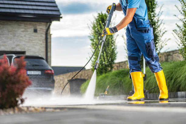 Pressure Washing Contractors in Oakwood, GA
